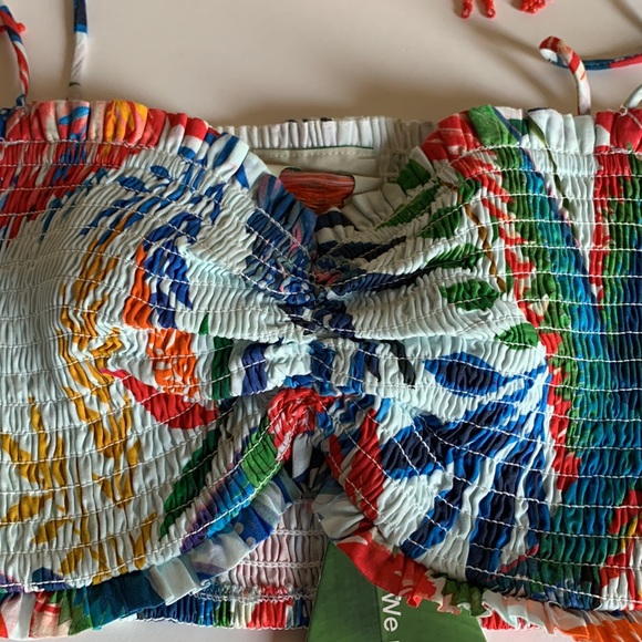 Farm Rio Macaw Wind Smocked Crop Top - Picture 11 of 16